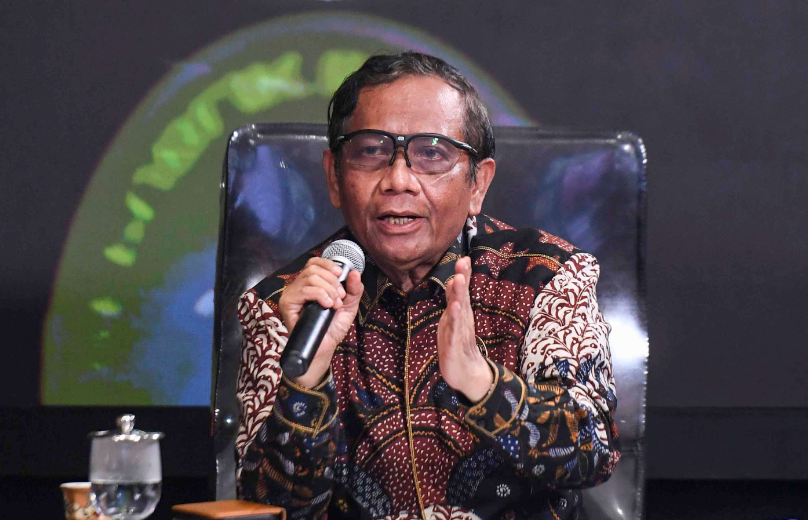 Mahfud MD Minta Korban Pinjol Ilegal Melapor Jika Diancam Penagih